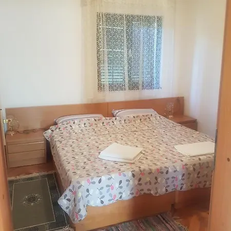 Apartment Maja